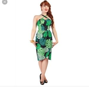 Palm green vacation dress